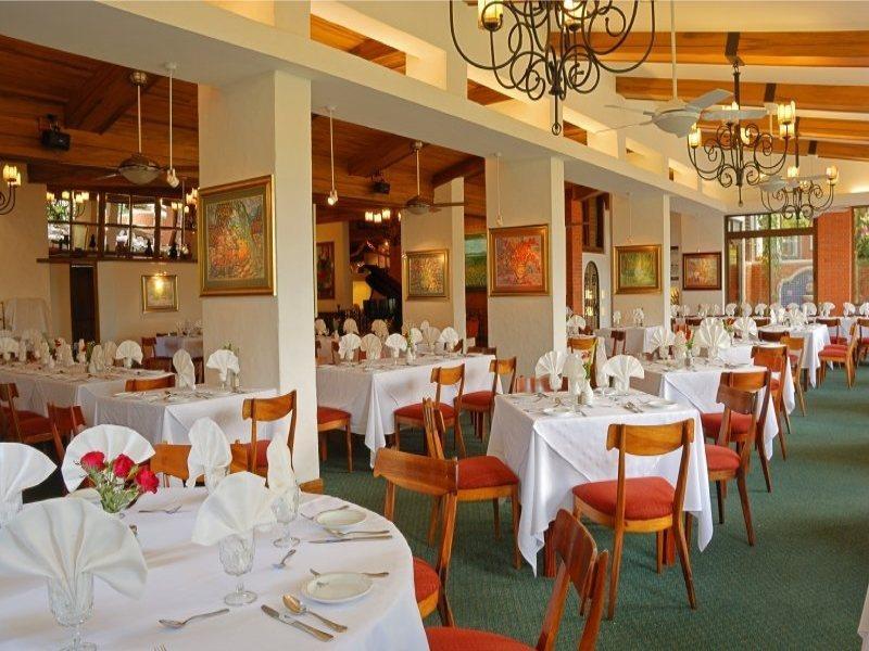 Hotel Bougainvillea San Jose Santo Domingo De Heredia Restoran gambar