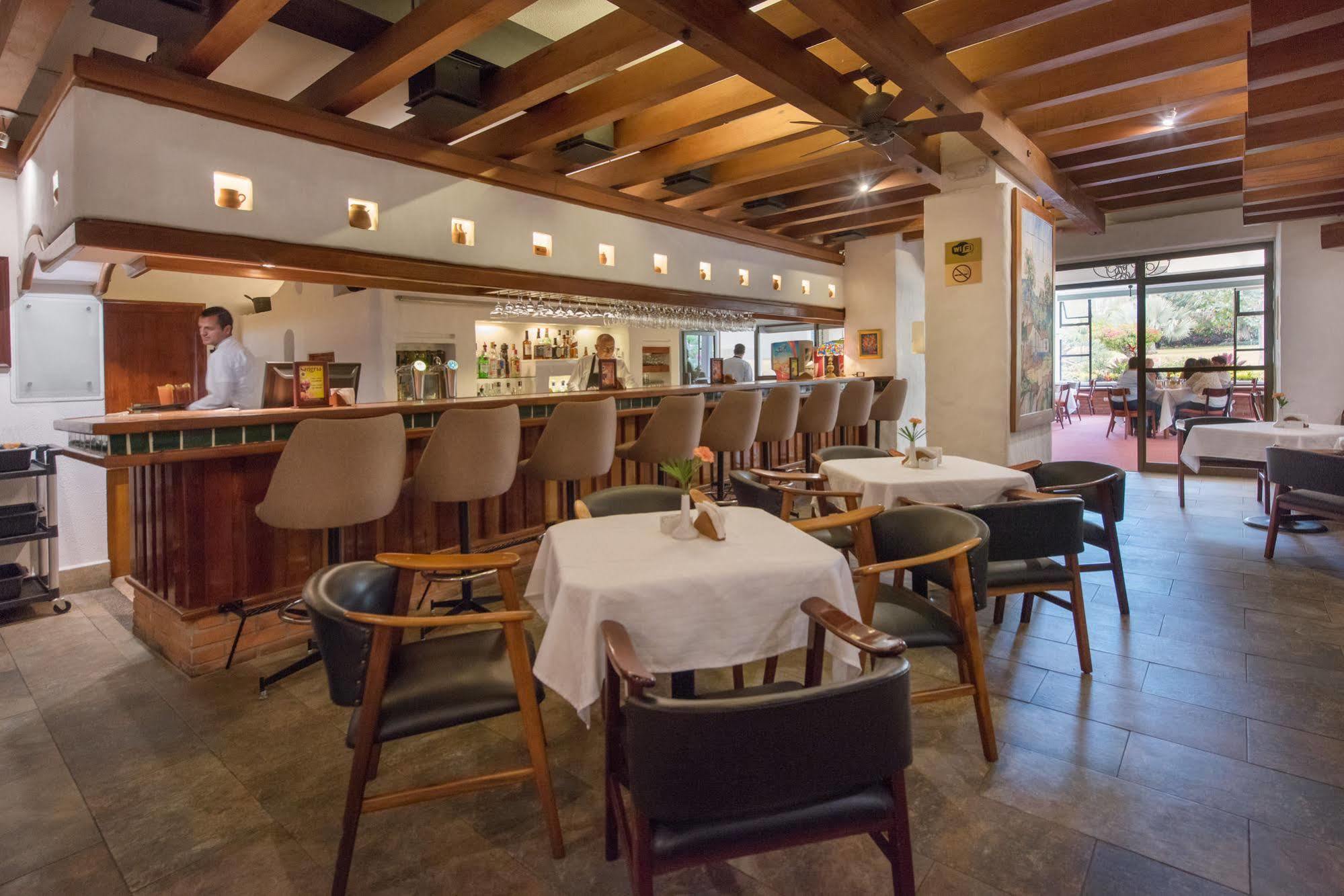 Hotel Bougainvillea San Jose Santo Domingo De Heredia Luaran gambar